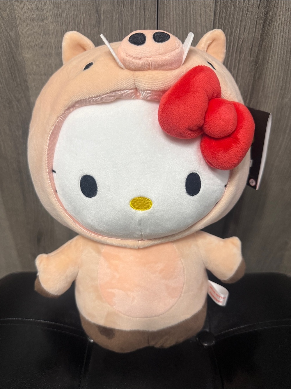 New Kidrobot Hello Kitty Chinese New Year Of The Pig Boar Stuffed Plush Toy